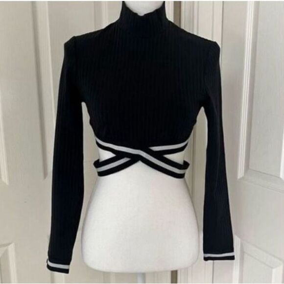 Michi APEX RIBBED LONG SLEEVE TOP Black Medium - Picture 9 of 12